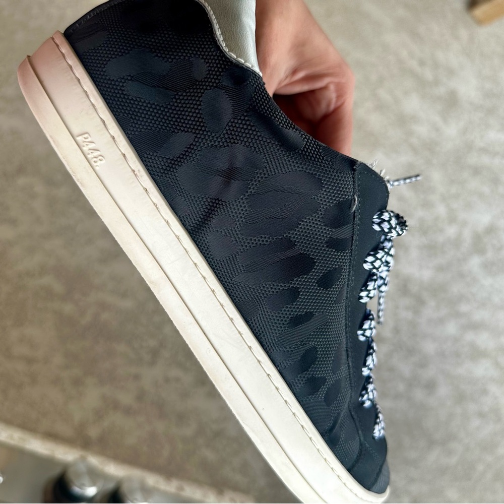 P448 John Sneakers Black Canvas Leopard